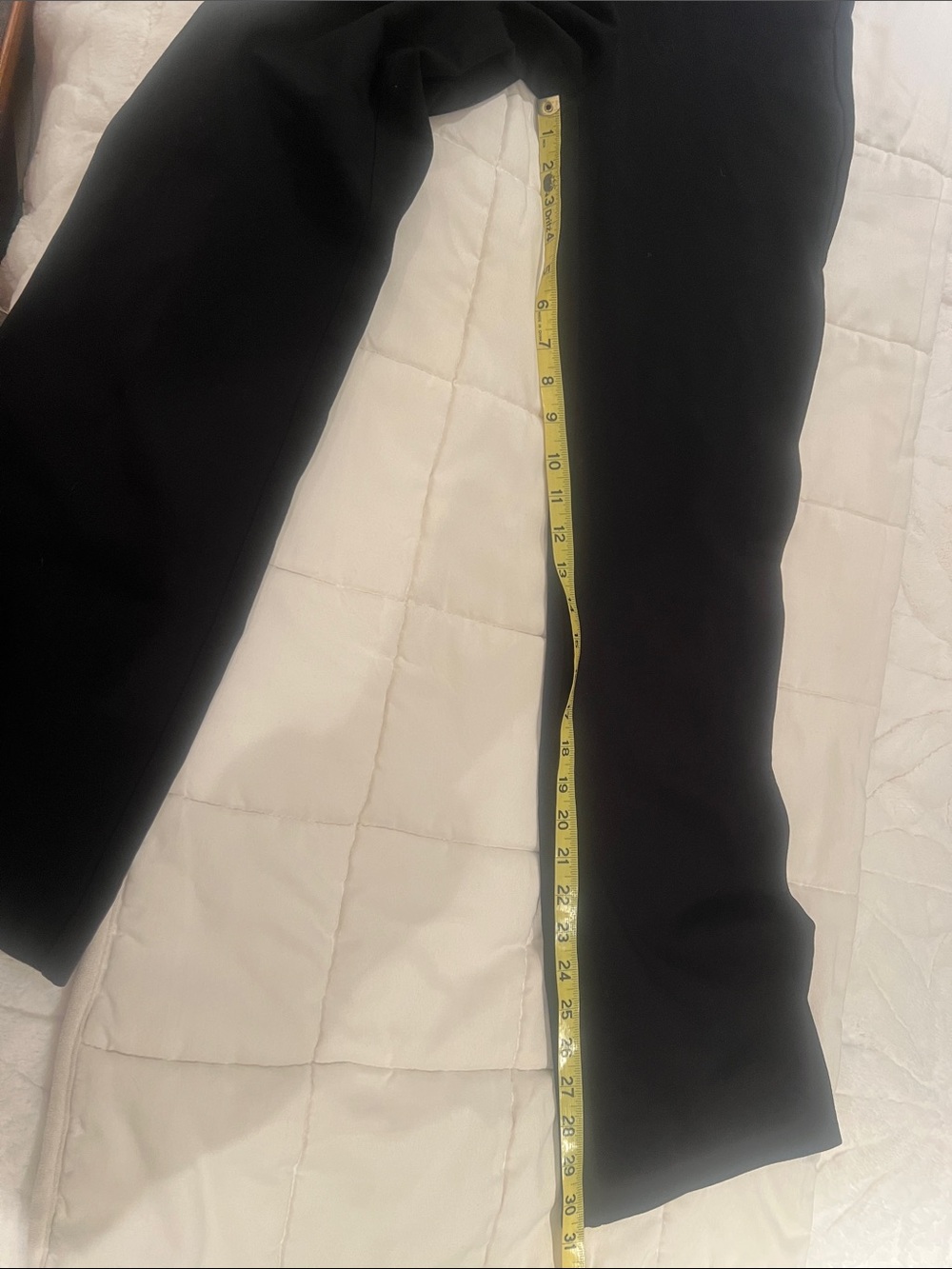 NWOT Qunice Black Wide Leg Trousers | Size M | Stretch Material - Belt Loops - Picture 11 of 11